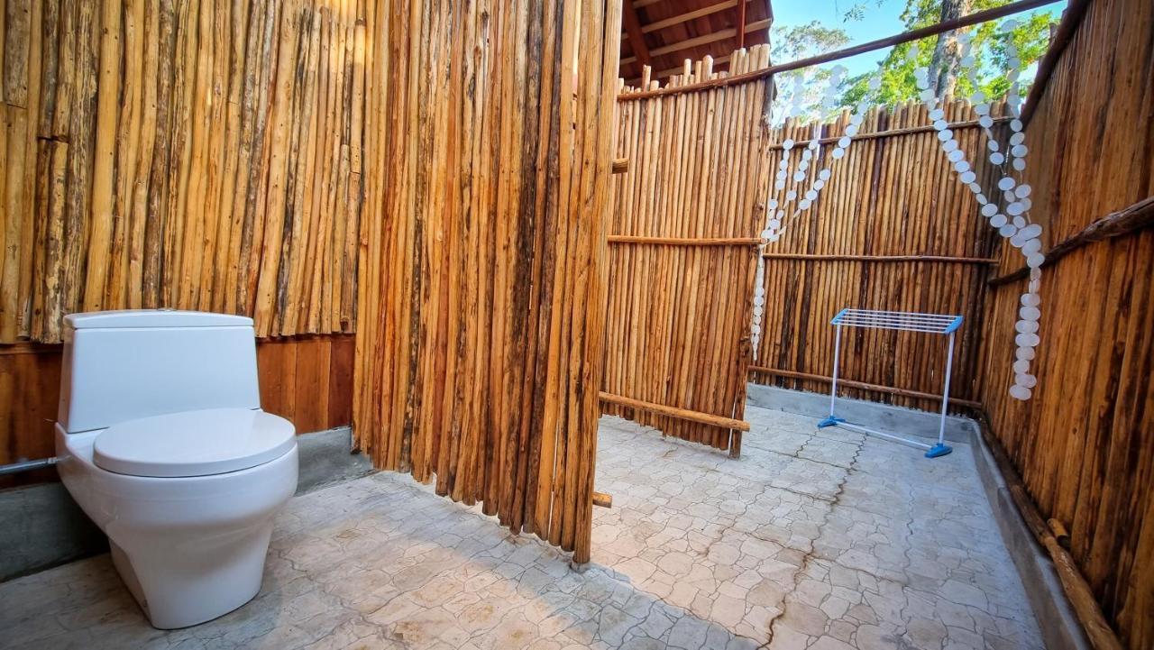 Lihaga Island & Beach Club Serai Екстериор снимка